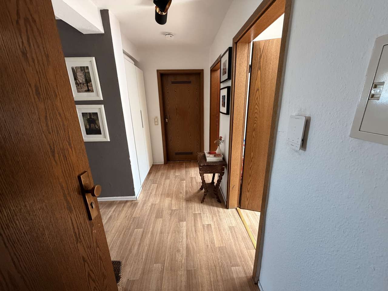 2-Zimmer- Dachgeschosswohnung am Sandeldamm – mit Einbauküche & optionalem Stellplatz 2-Zimmer- Dachgeschosswohnung am Sandeldamm – mit Einbauküche & optionalem Stellplatz